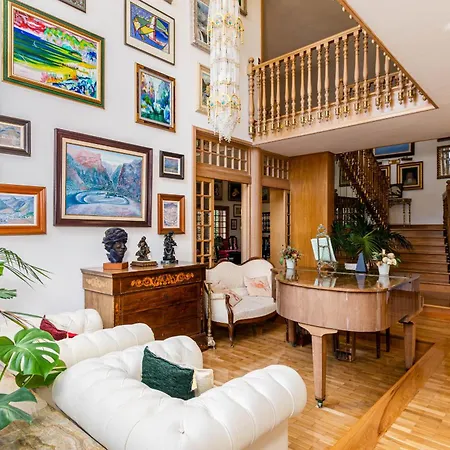 Yourhouse Tramontana * Lloseta