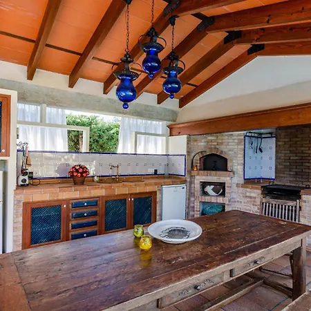 Villa Yourhouse Tramontana *