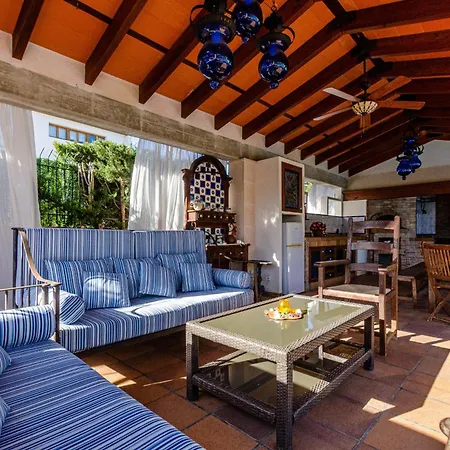 Yourhouse Tramontana *